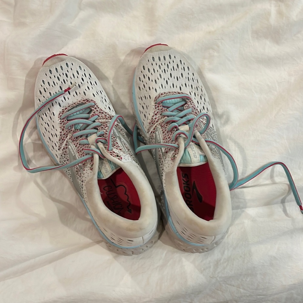 Brooks Glycerin size 8